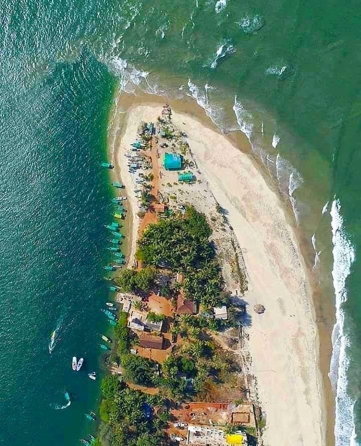 Devbag sandbar from above